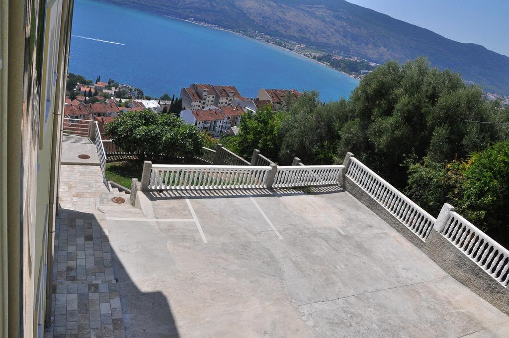 Apartment Bayer Herceg Novi Kültér fotó